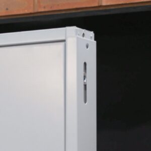 Expanding frame on top of wind out lug