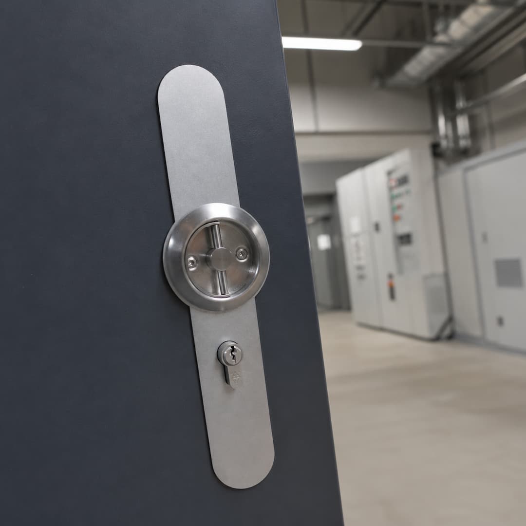 Flush Mounted Door Handle Install External Example